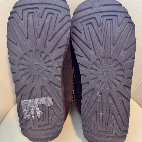 UGG Tasman - Picture 2 of 3